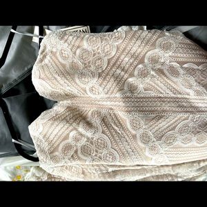 Beautiful wedding gown brand new!!!!!!!